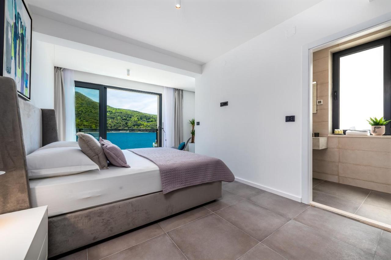 Villa Captivating Belle Riviere Private Infinity Pool Next To The Sea Slano Dubrovnik