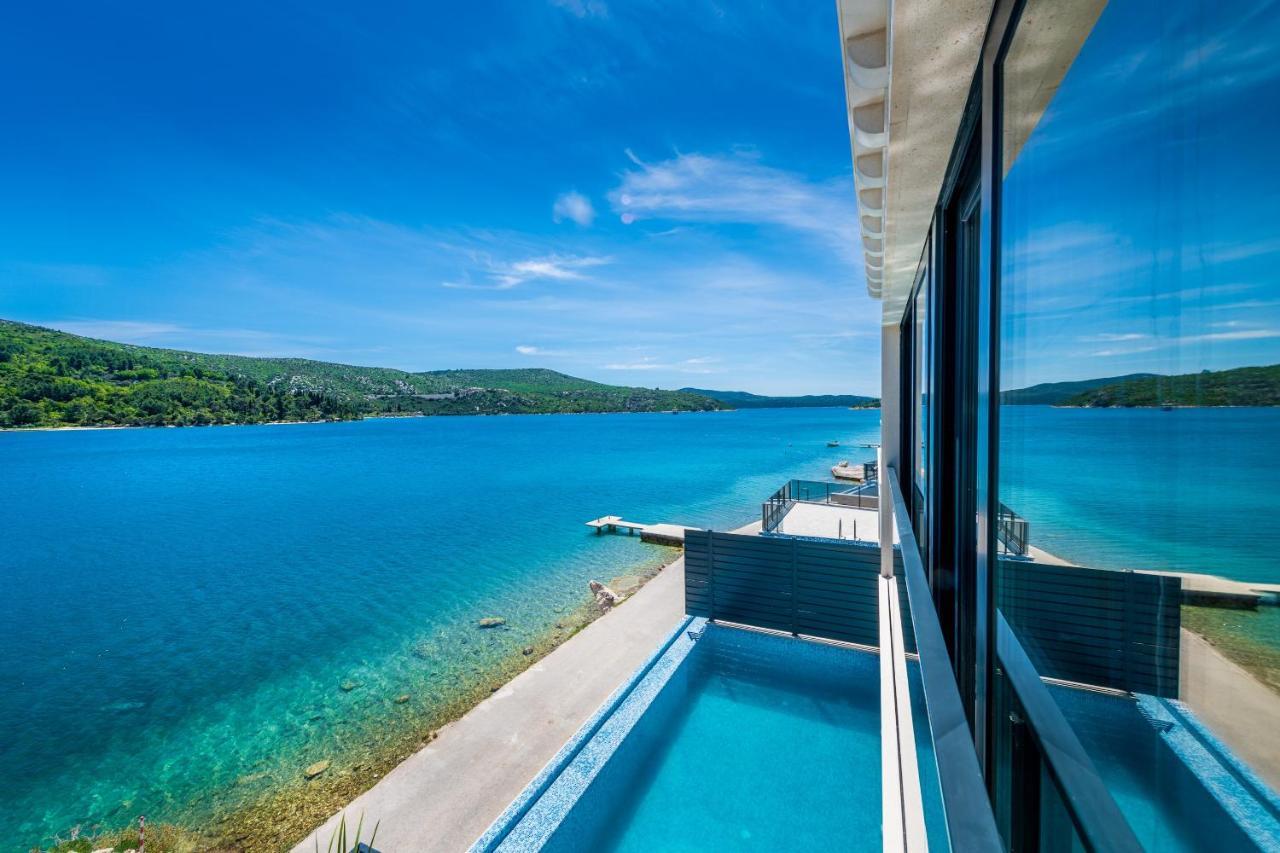 Captivating Belle Riviere Private Infinity Pool Next To The Sea Slano * Dubrovnik