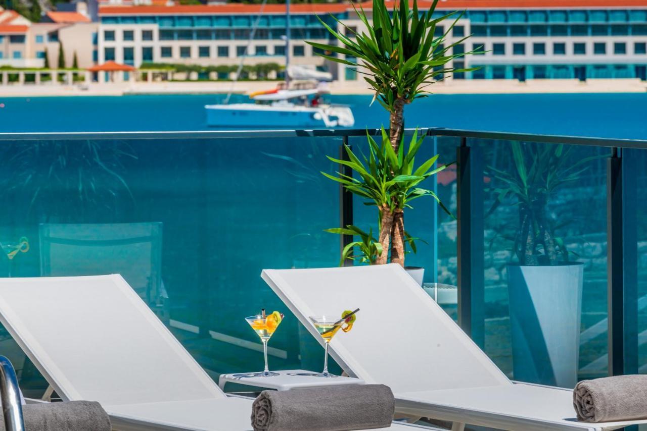 Captivating Belle Riviere Private Infinity Pool Next To The Sea Slano Villa
