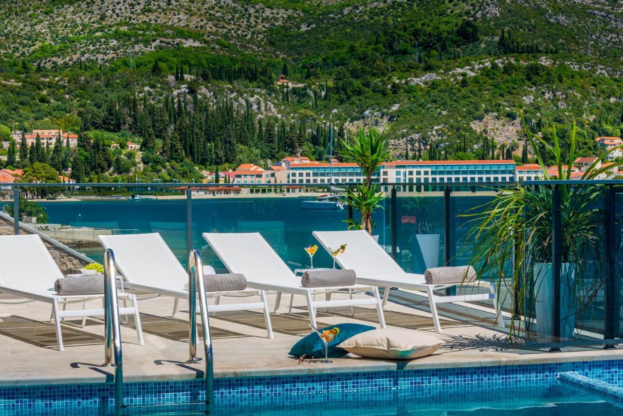 Captivating Belle Riviere Private Infinity Pool Next To The Sea Slano *