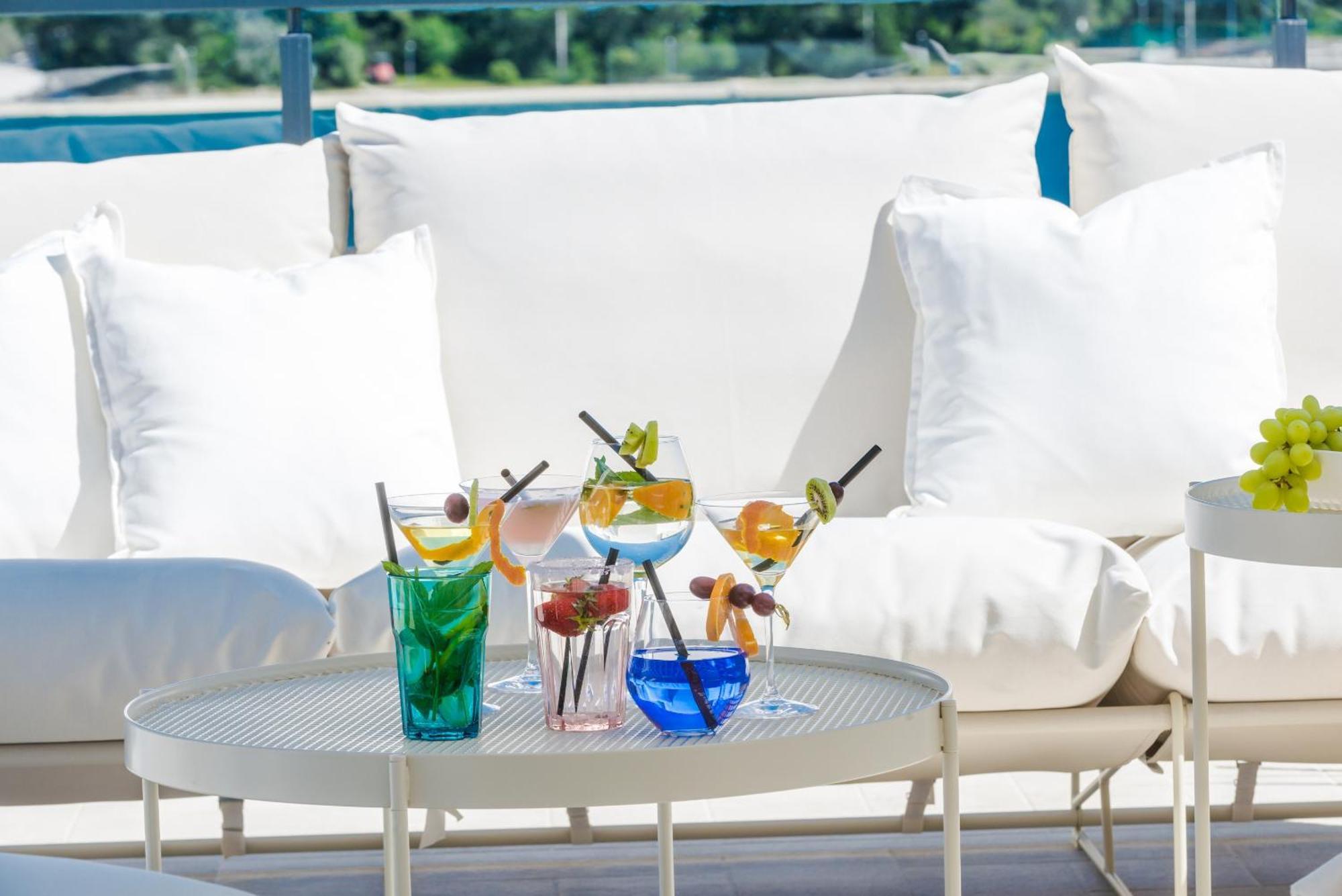 Captivating Belle Riviere Private Infinity Pool Next To The Sea Slano * Dubrovnik